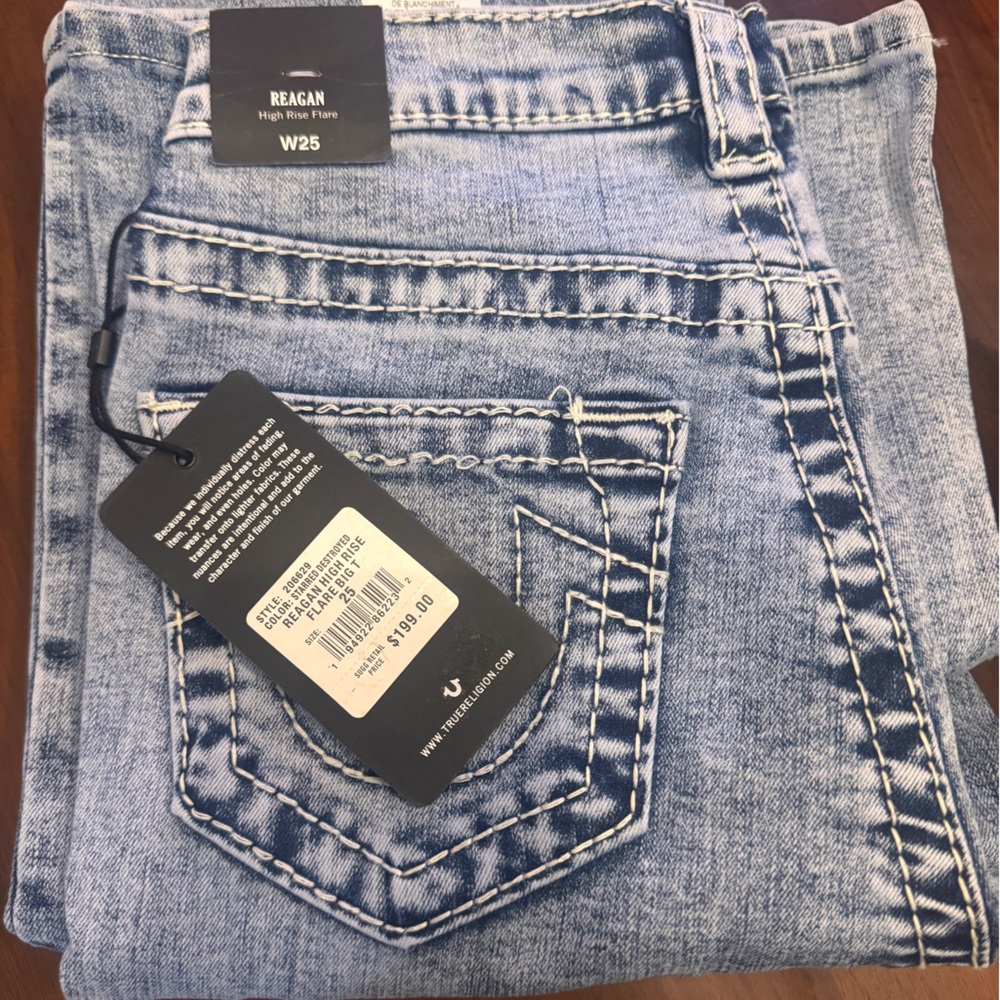 (With tag, never worn)True Religion Light Blue Denim Jeans